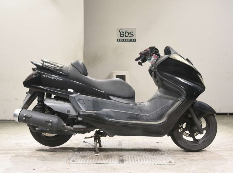 Мотоцикл Yamaha MAJESTY 250