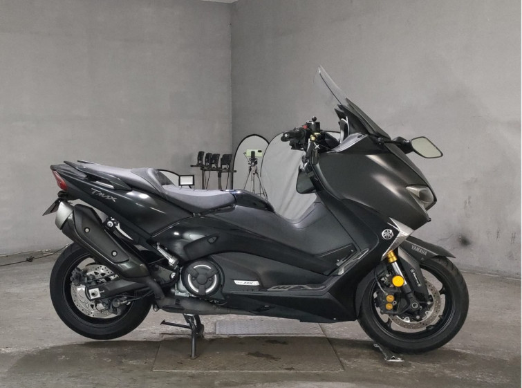 Мотоцикл Yamaha T-MAX530DX с пробегом 21277 km