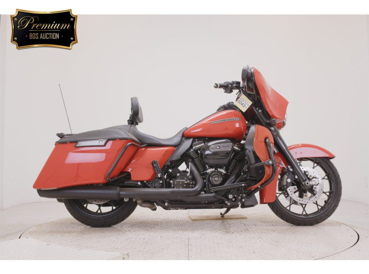 Мотоцикл HD STREET GLIDE FLHXS1870 з пробігом 3102 km