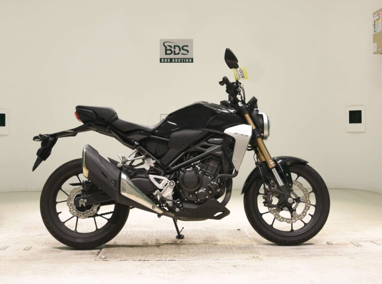Мотоцикл Honda CB250RA с пробегом 26145 km