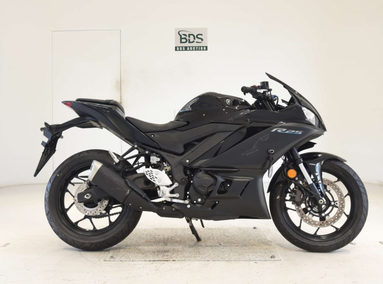 Мотоцикл Yamaha YZF-R25A
