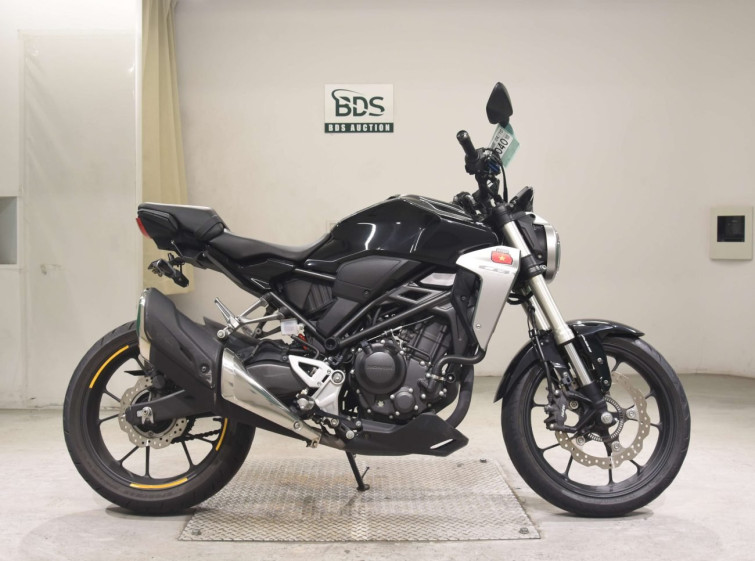 Мотоцикл Honda CB250R з пробігом 9625 km