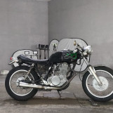 Мотоцикл Yamaha SR400