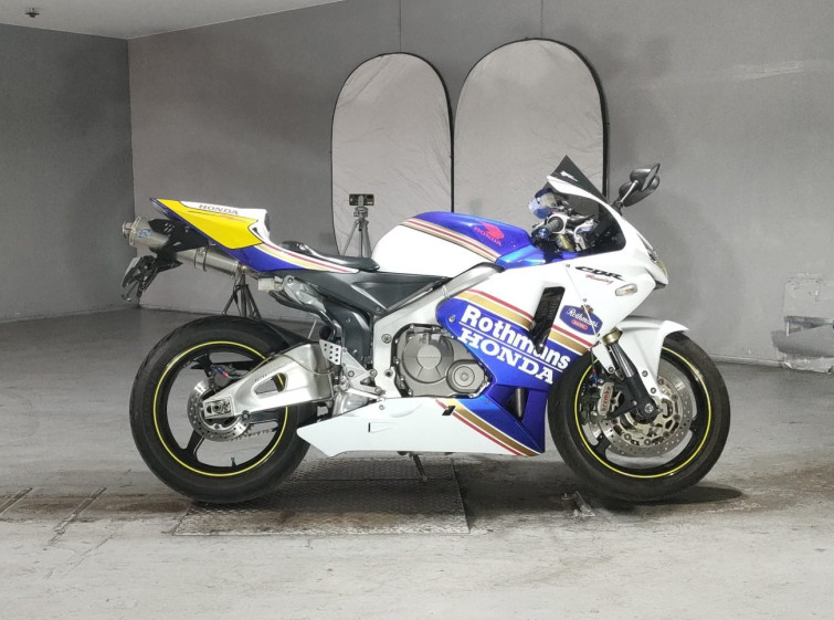 Мотоцикл Honda CBR600RR з пробігом 29080 km