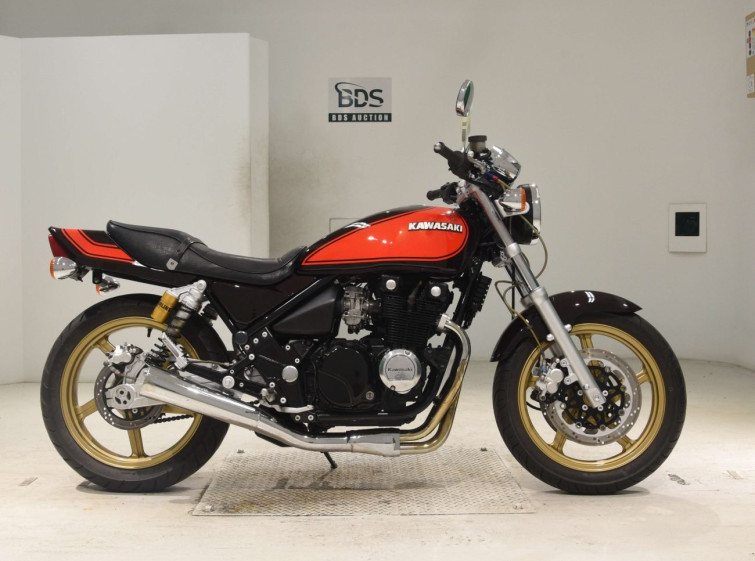 Мотоцикл Kawasaki ZEPHYR400 з пробігом 11340 km