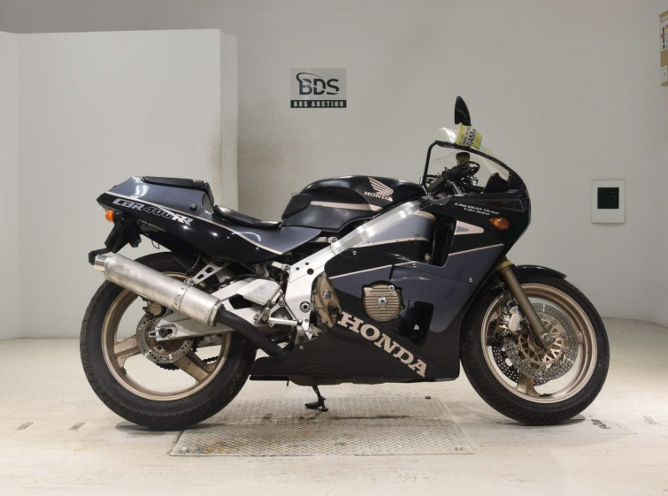 Мотоцикл Honda CBR400RR з пробігом 38779 km