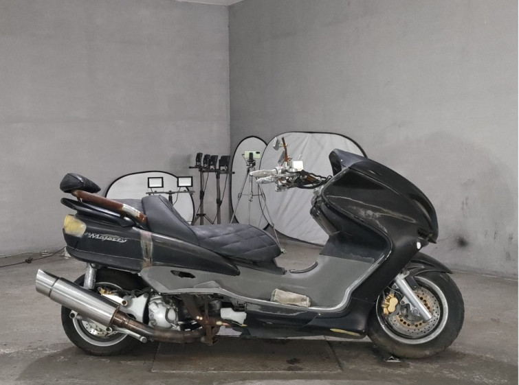 Мотоцикл Yamaha MAJESTY 250