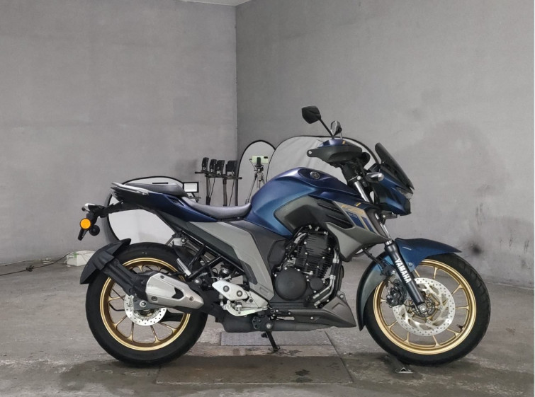 Мотоцикл Yamaha FZS25 с пробегом 13063 km