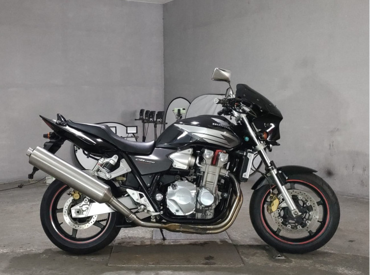 Мотоцикл Honda CB1300SF з пробігом 33326 km