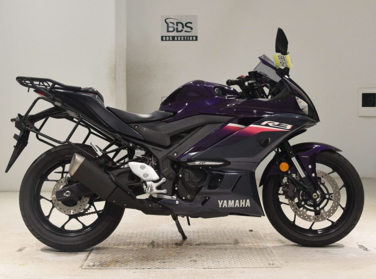 Мотоцикл Yamaha YZF-R3 з пробігом 2842 km