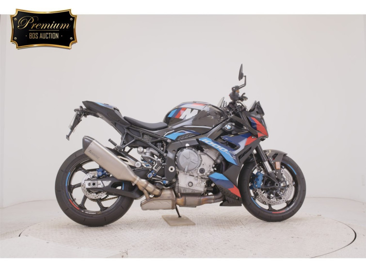 Мотоцикл BMW M1000R с пробегом 1797 km