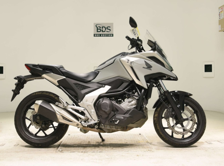 Мотоцикл Honda NC750XD з пробігом 33284 km