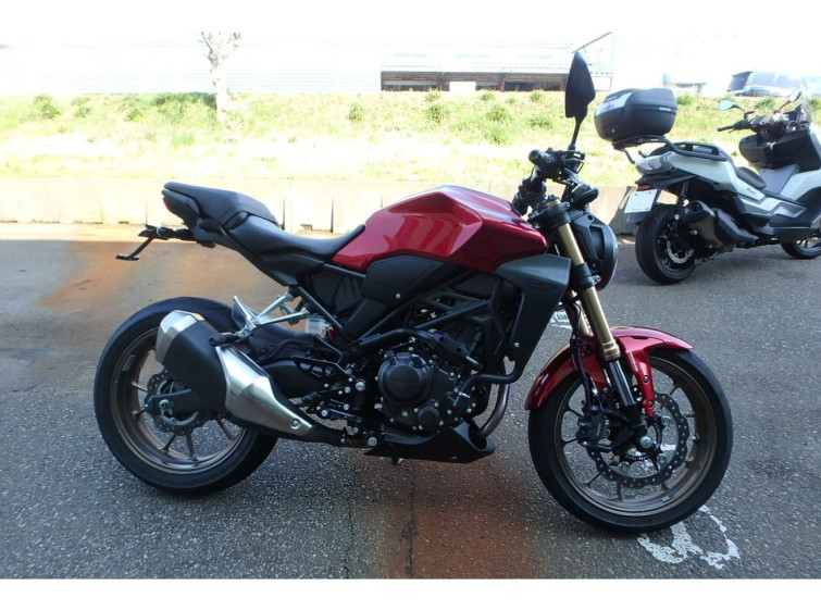 Мотоцикл Honda CB250R з пробігом 4268 km