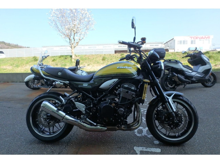 Мотоцикл Kawasaki Z900RS с пробегом 2200 km