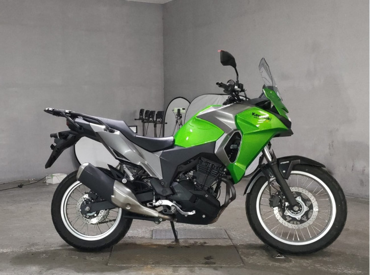 Мотоцикл Kawasaki VERSYS-X 250 с пробегом 5915 km