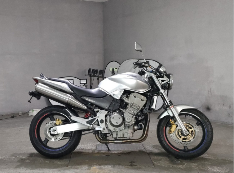Мотоцикл Honda HORNET CB900F с пробегом 30020 km