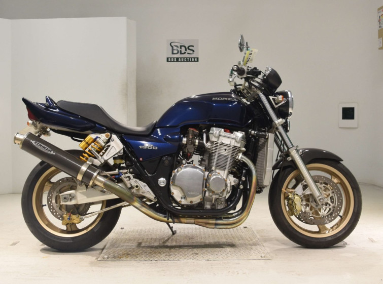 Мотоцикл Honda CB1300SF з пробігом 5108 km