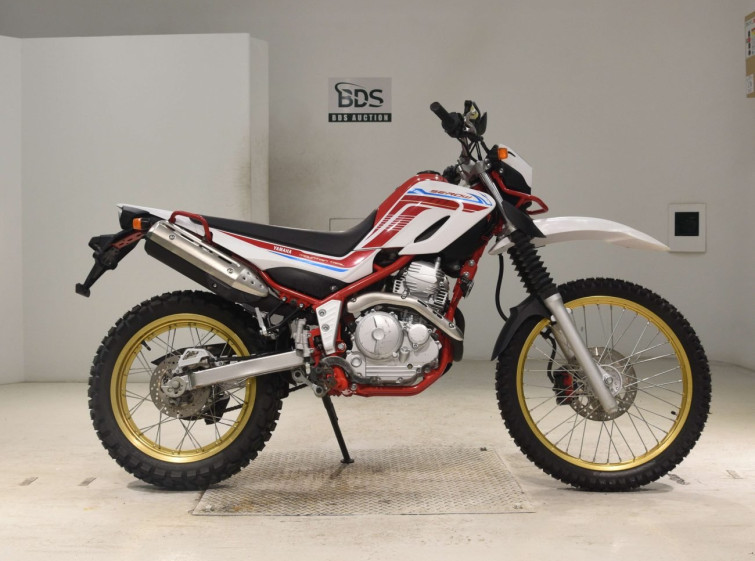 Мотоцикл Yamaha SEROW XT250 с пробегом 19803 km