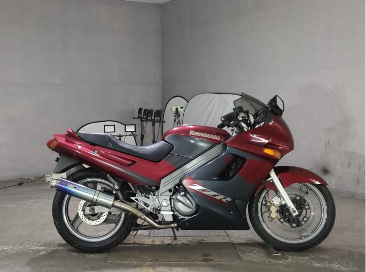 Мотоцикл Kawasaki ZZ-R250 с пробегом 65725 km