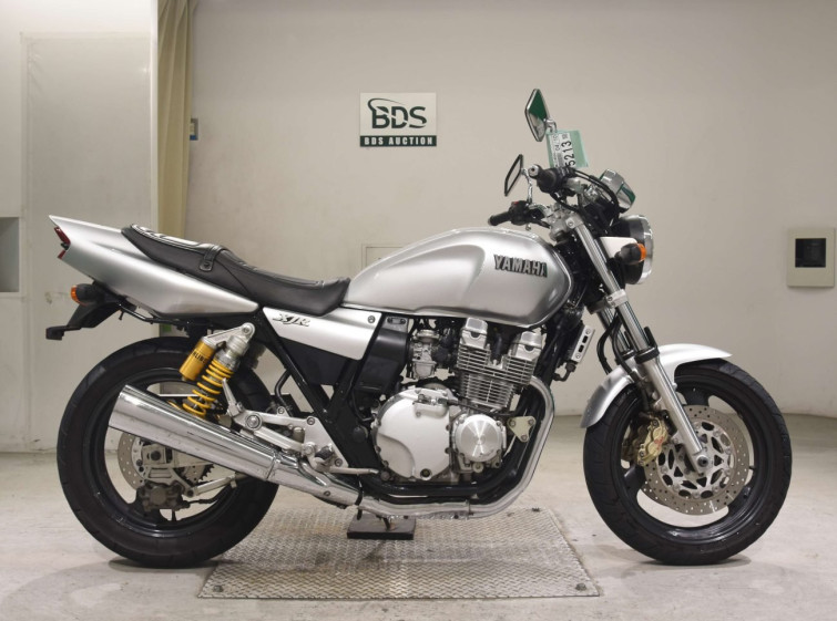 Мотоцикл Yamaha XJR400 с пробегом 12906 km