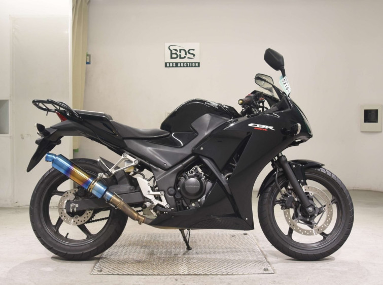 Мотоцикл Honda CBR250R з пробігом 22692 km