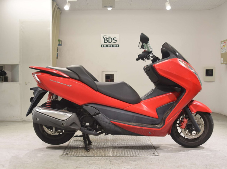 Мотоцикл Honda FORZA SI з пробігом 5908 km
