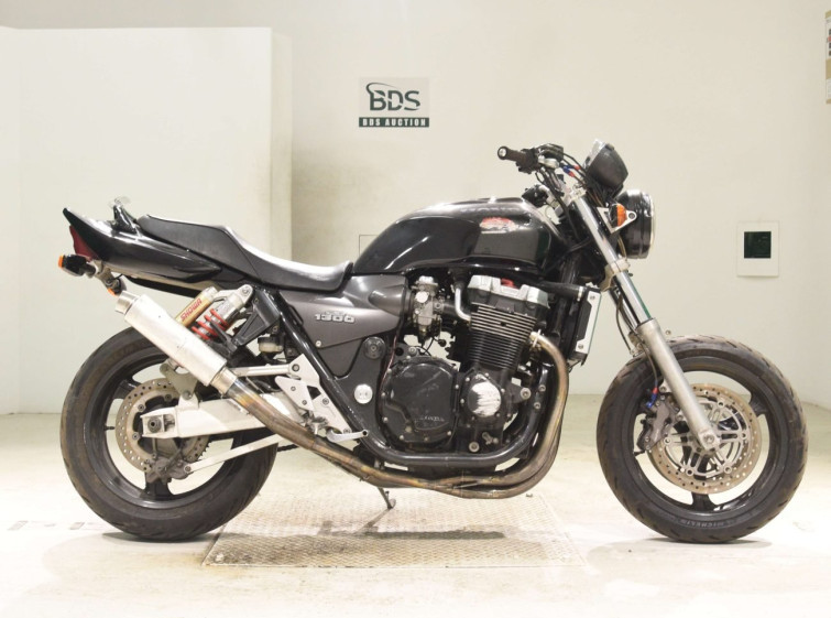 Мотоцикл Honda CB1300SF з пробігом 55820 km
