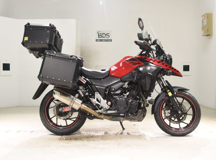 Мотоцикл Suzuki V-STROM DL250 с пробегом 49031 km