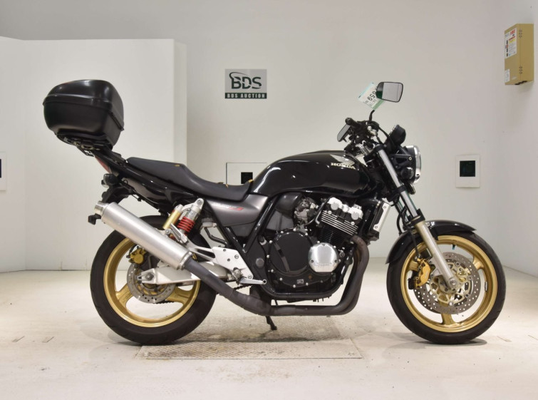 Мотоцикл Honda CB400SFV з пробігом 32480 km