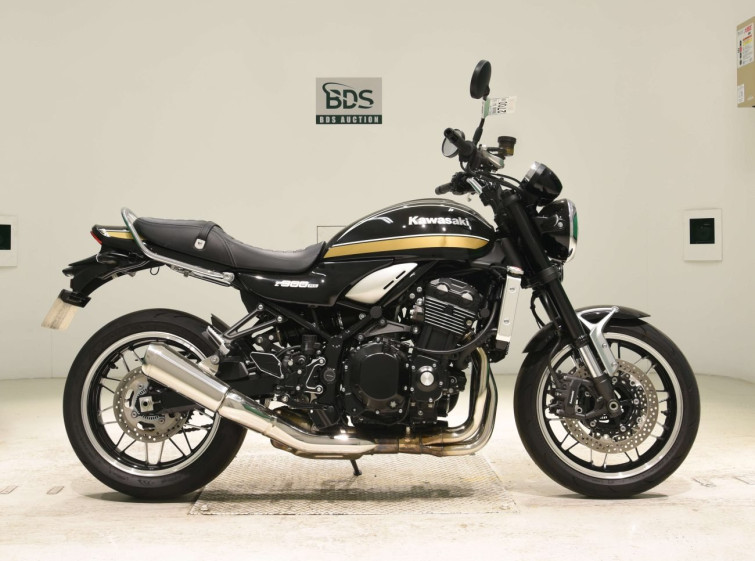 Мотоцикл Kawasaki Z900RS с пробегом 19616 km