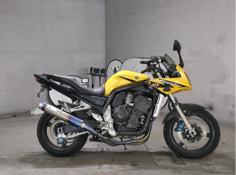Мотоцикл Yamaha FZS1000 FAZER с пробегом 58100 km
