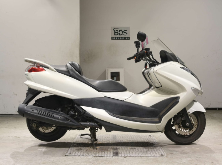 Мотоцикл Yamaha MAJESTY 250 с пробегом 30900 km