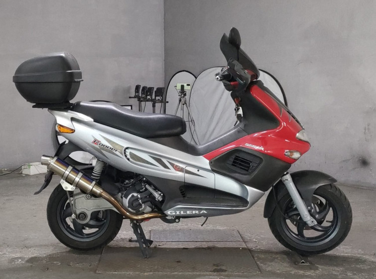 Мотоцикл Gilera RUNNER ST200 с пробегом 11344 km