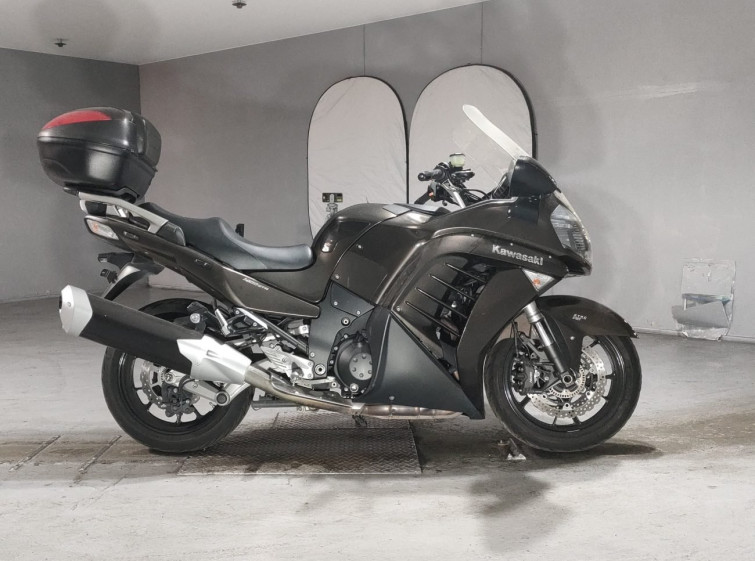 Мотоцикл Kawasaki GTR1400 CONCOURS с пробегом 74003 km