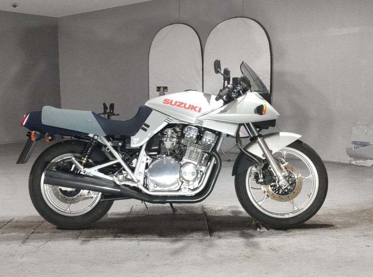 Мотоцикл Suzuki GSX1100S KATANA з пробігом 1449 km
