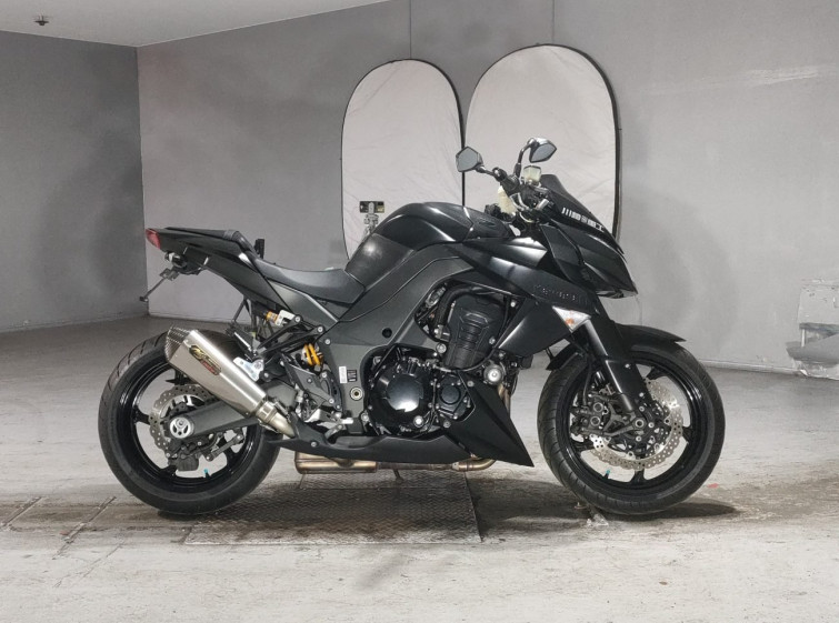 Мотоцикл Kawasaki Z1000 з пробігом 24371 km