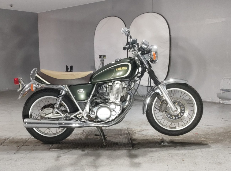 Мотоцикл Yamaha SR400 з пробігом 5182 km