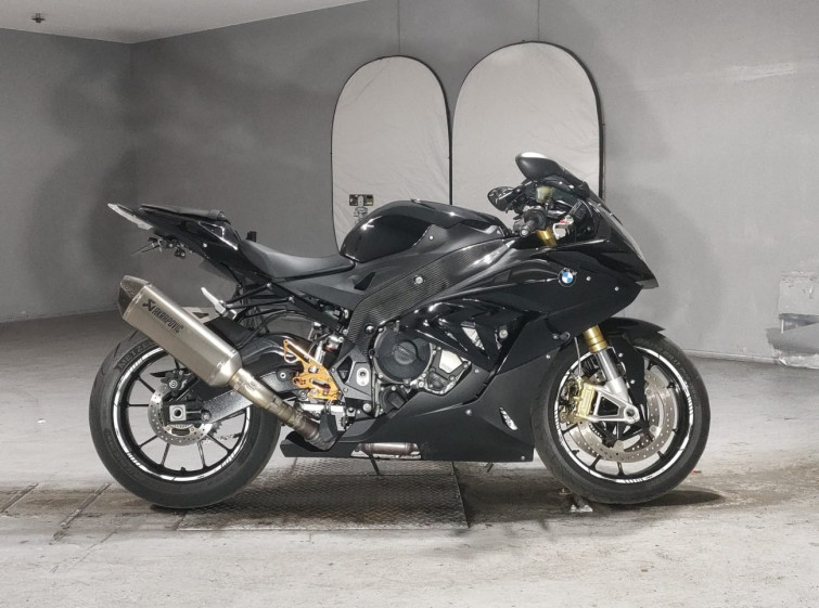 Мотоцикл BMW S1000RR с пробегом 11027 km