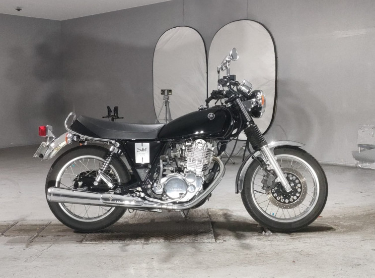 Мотоцикл Yamaha SR400 з пробігом 7227 km