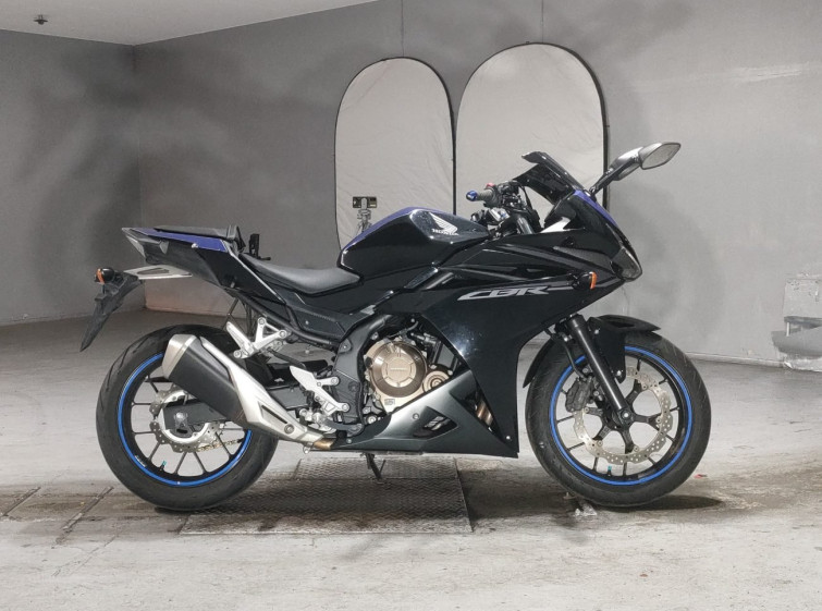 Мотоцикл Honda CBR400R з пробігом 16678 km