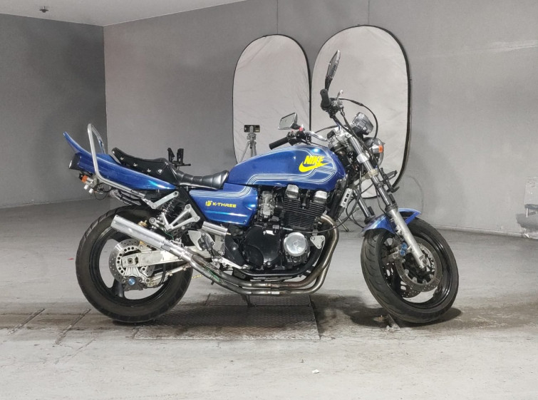 Мотоцикл Yamaha XJR400 с пробегом 23010 km