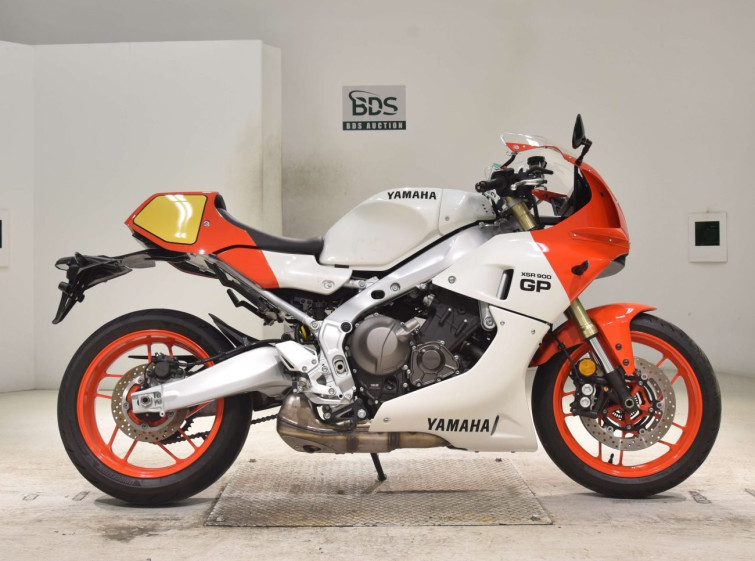 Мотоцикл Yamaha XSR900 GP с пробегом 3511 km