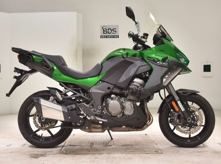 Мотоцикл Kawasaki VERSYS1000SE с пробегом 18623 km