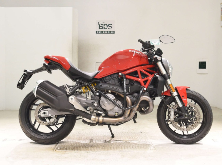 Мотоцикл Ducati MONSTER 821 с пробегом 3300 km