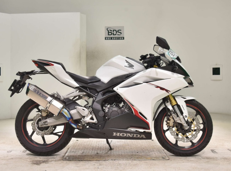 Мотоцикл Honda CBR250RR з пробігом 19510 km