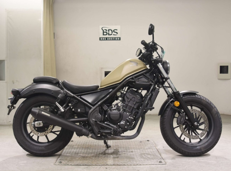 Мотоцикл Honda REBEL CMX250 з пробігом 15537 km