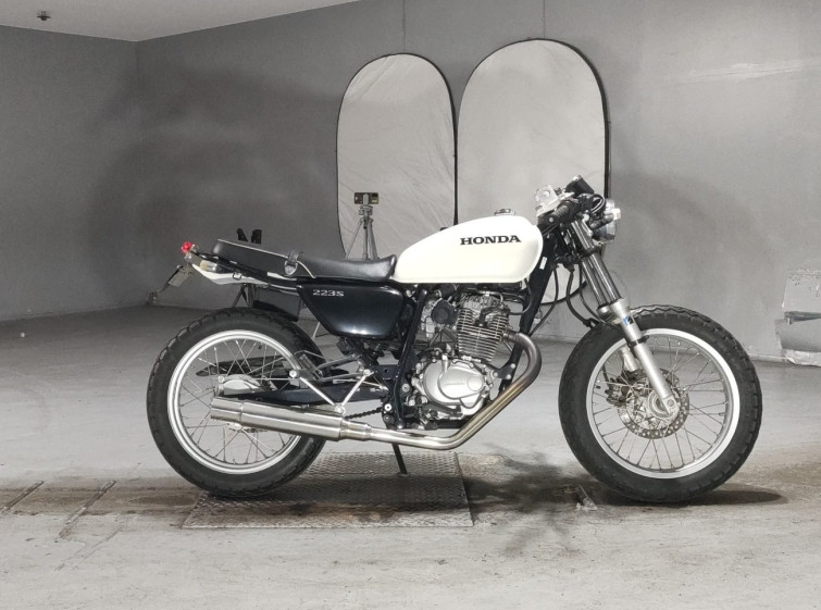 Мотоцикл Honda CB223S с пробегом 16938 km