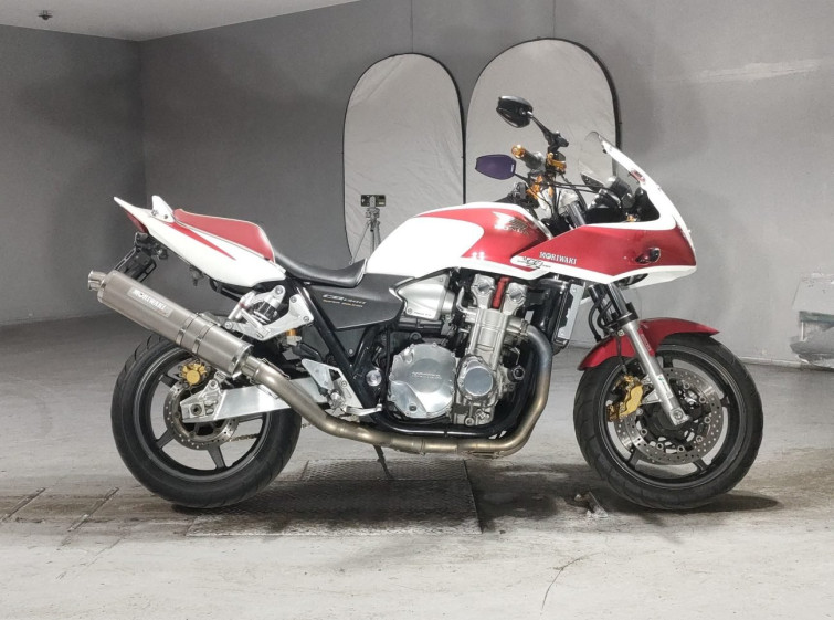 Мотоцикл Honda CB1300SF з пробігом 79368 km