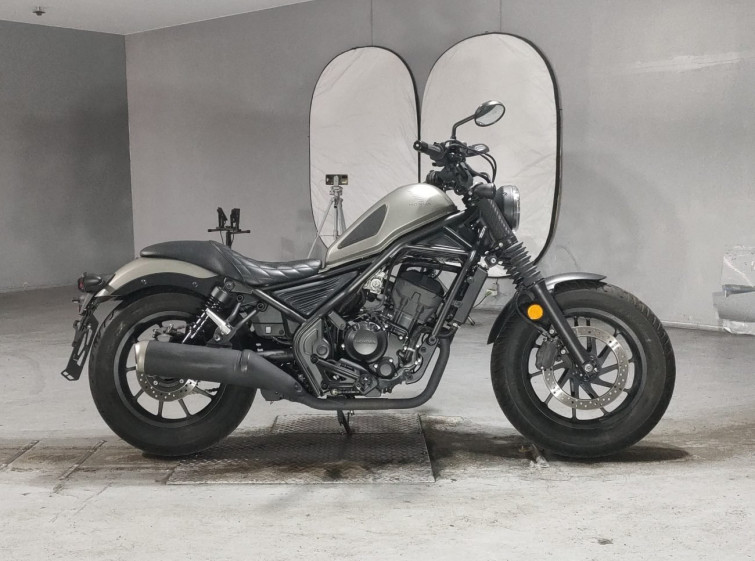 Мотоцикл Honda REBEL CMX250 з пробігом 1989 km