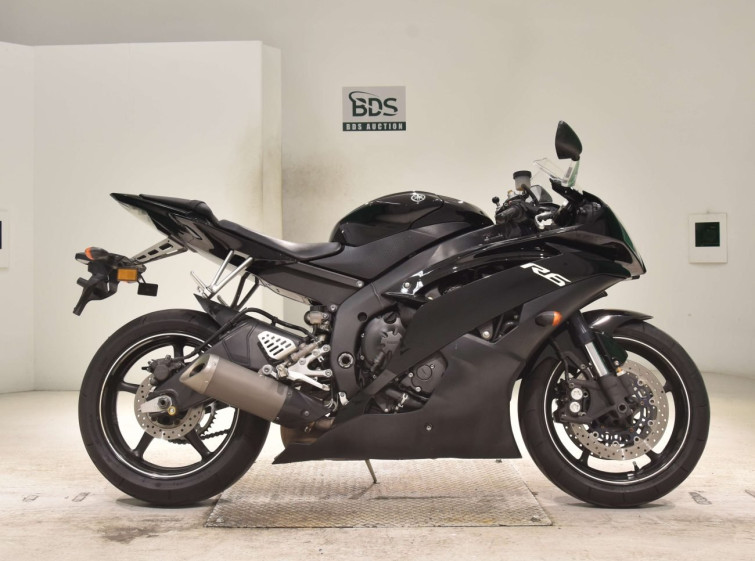 Мотоцикл Yamaha YZF-R6 з пробігом 32023 km